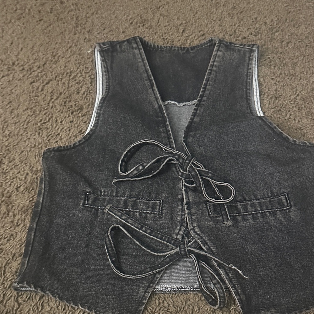 Source Unknown Black Denim Vest